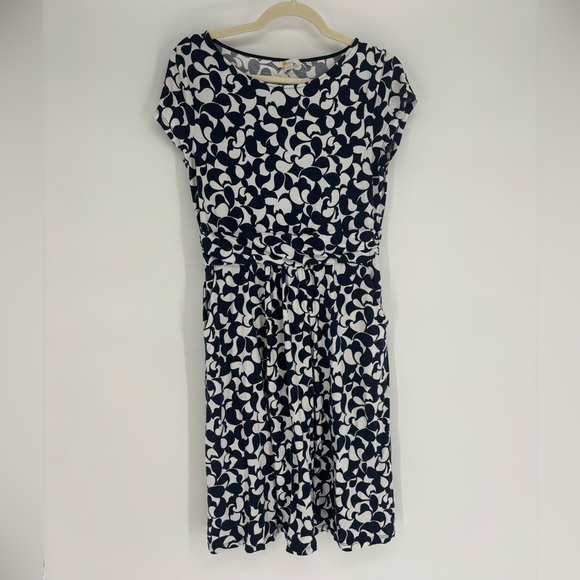 Boden Pleated Jersey Material Stretch Dress - Picture 1 of 12